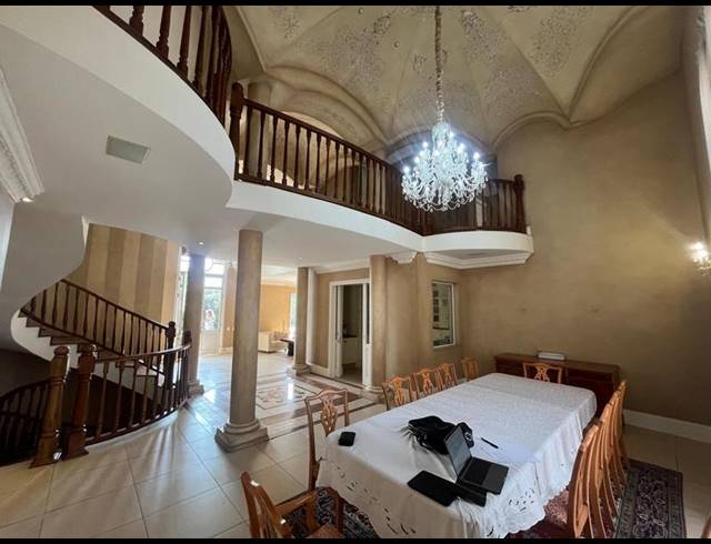 5 BEDROOM PROPERTY TO RENT IN WATERKLOOF RIDGE